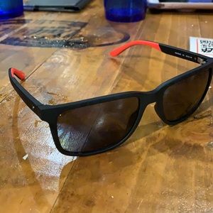 Men’s polarized PUMA sunglasses